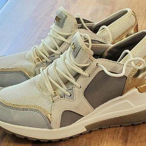 Michael Kors Women's Liv, Size 5 Sneakers white Gold Athletic Sport Running EUC